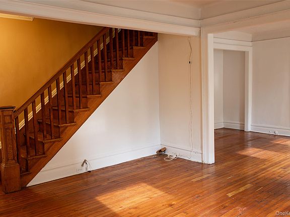 5th image of 34 Millington Street