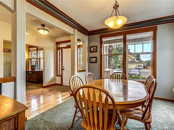 5th image of 20513 195th Avenue Ct E