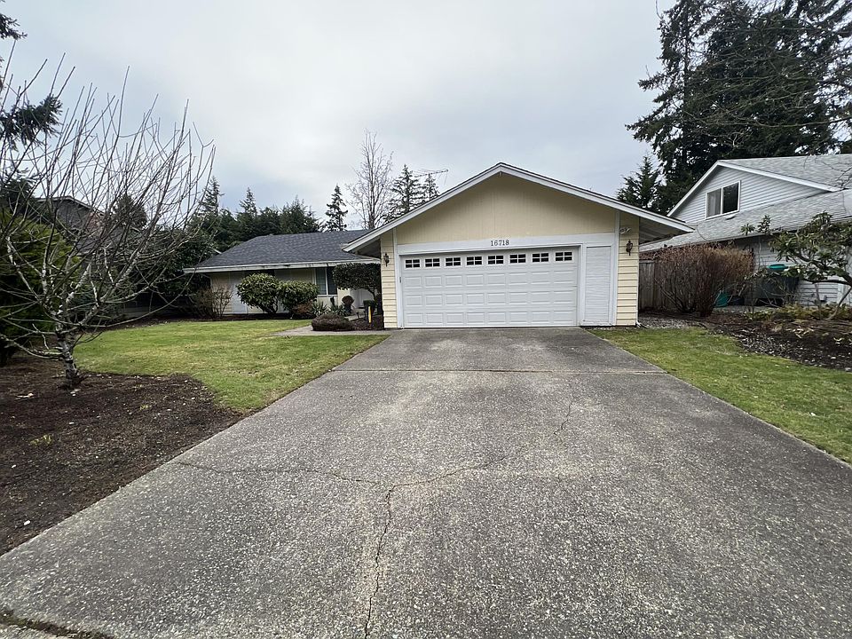 1st image of 16718 NE 31st St
