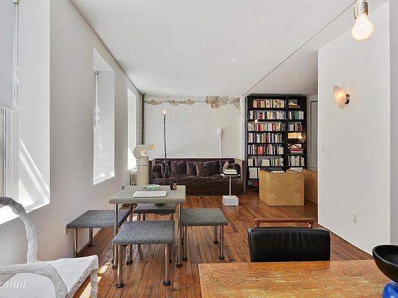 3rd image of 223 E 4th St #7