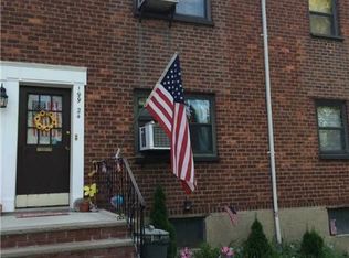 199-24 19th Ave, whitestone, NY 11357