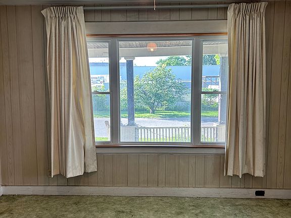 2nd image of 28 Jackson St #1