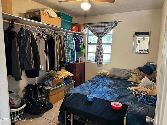 3rd image of 4403 KEN KNIGHT Drive W