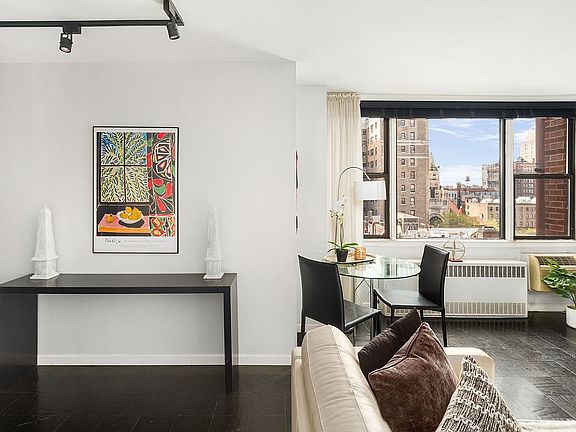 4th image of 200 W 79th St APT 9S