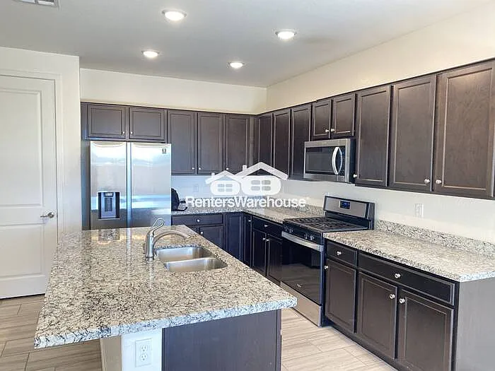 729 W Nova Pl — Photo 7