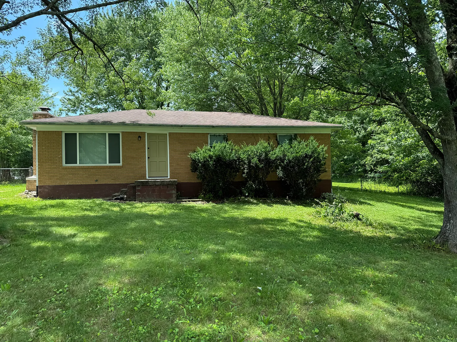 8885 Crawford Ct NE — Photo 1