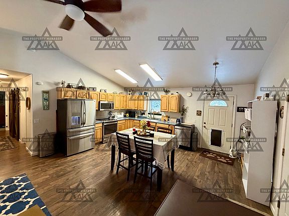 5th image of 1904 Blackburn Way