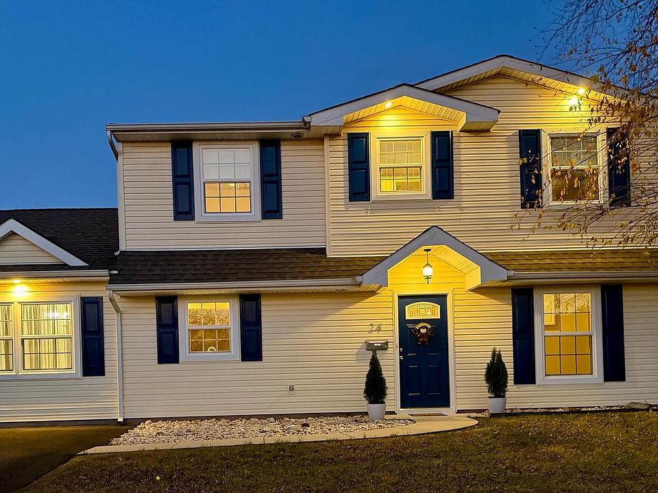 1st image of 24 Robin Hill Ln