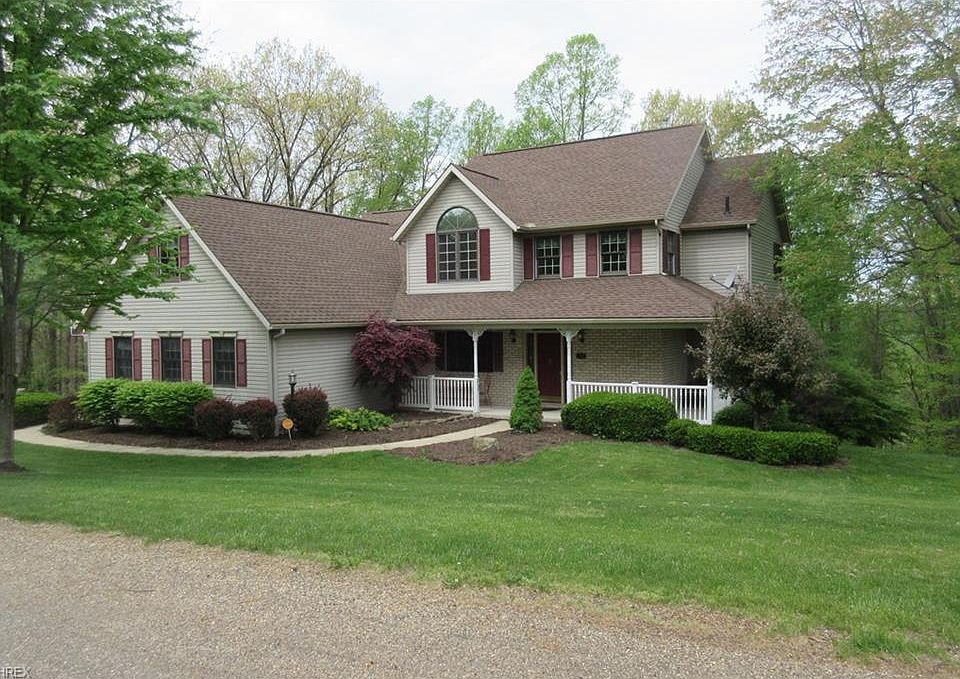 1st image of 2445 Golf View Dr NE