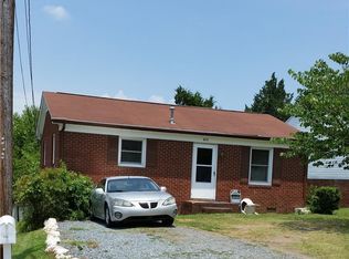 615 Martha Pl, High Point, NC 27263