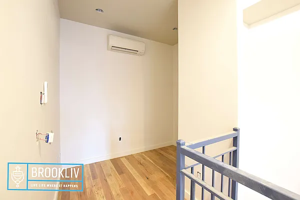 Rented by null | media 14