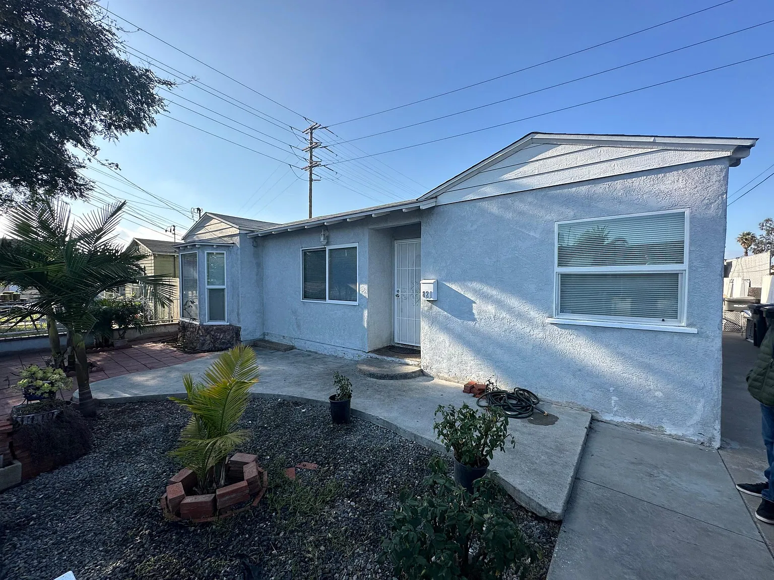 821 Melrose St — Photo 2