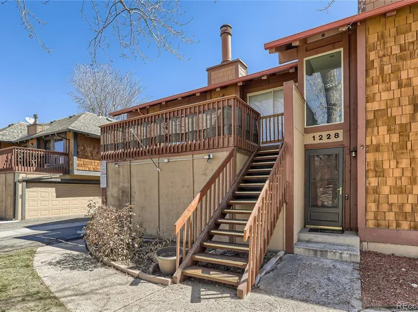 1226 S Dillon Way, Aurora, CO 80012