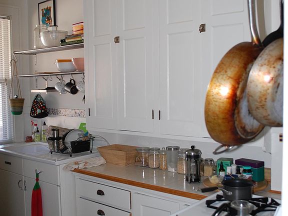 5th image of 2309 Priscilla St