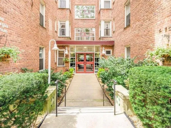 1 Georgia Avenue #5G, Bronxville, NY 10708
