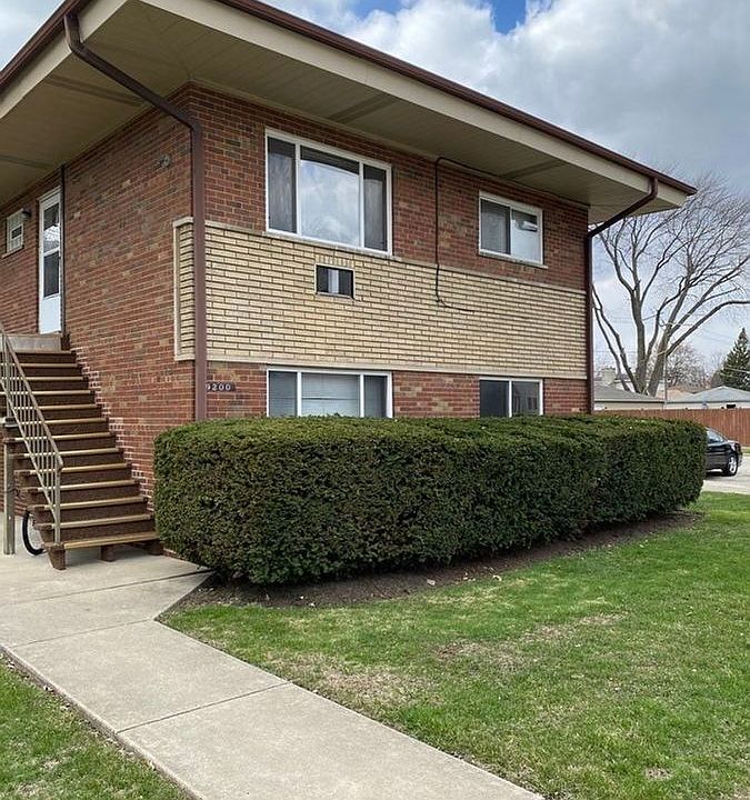 1st image of 9200 S Spaulding Ave APT 2B