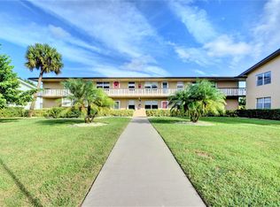 321 Andover #M, West Palm Beach, FL 33417