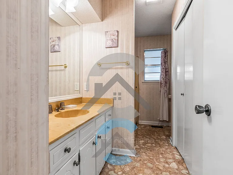 12533 Rivercrest Dr — Photo 11