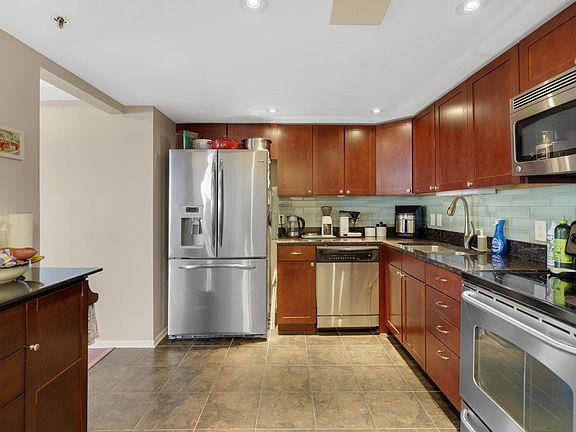 3rd image of 20 2nd St NE Unit P2404