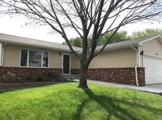 5410 Tamarisk Ct, Lincoln, NE 68516