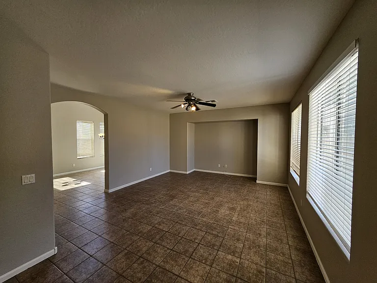 2065 E Hulet Pl — Photo 4