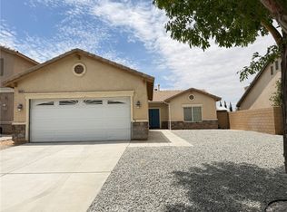 13532 Boulder Ln, Victorville, CA 92392