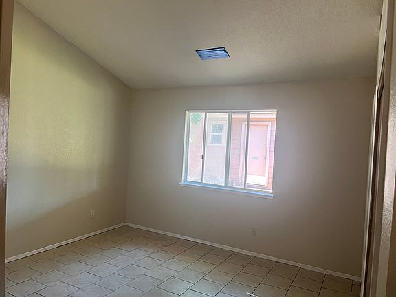 5th image of 111 Mandarin Ave