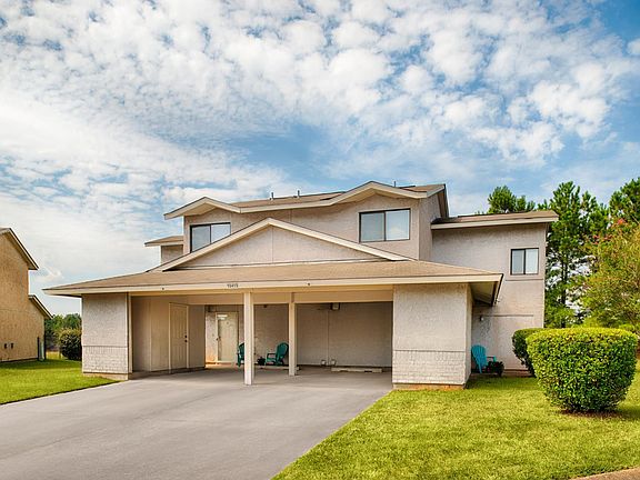 Maple Terrace 2 BR Townhome