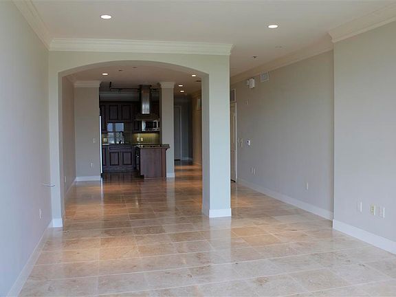 4th image of 1419 Montrose Blvd Unit 603