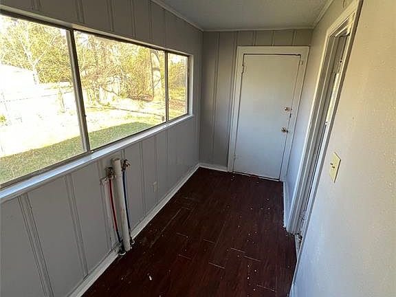 5th image of 3510 Jackson St