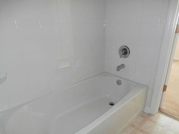 5th image of 6150 Bartram Village Dr