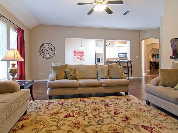 5th image of 8366 Muirwood Trl