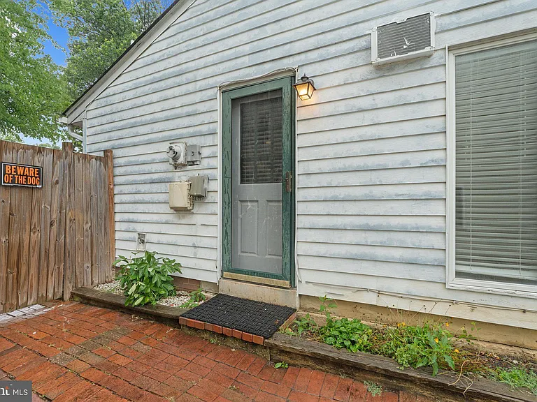6210 Dana Ave — Photo 38