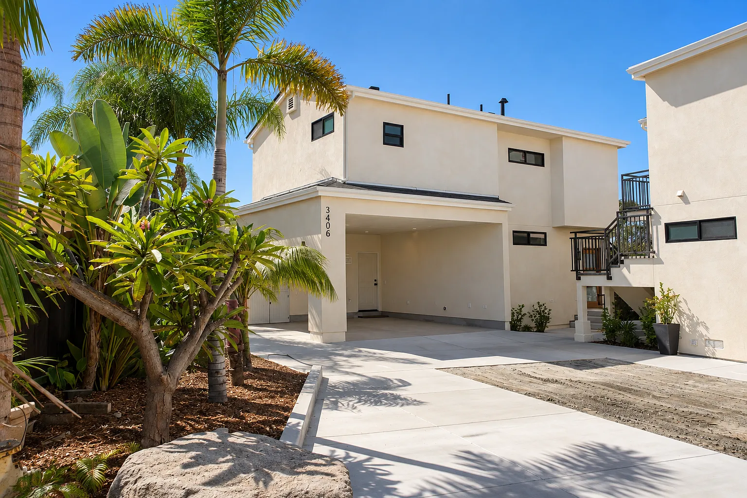 3 bed, 2.5 bath, 1190 sqft, $5,950 — Photo 4