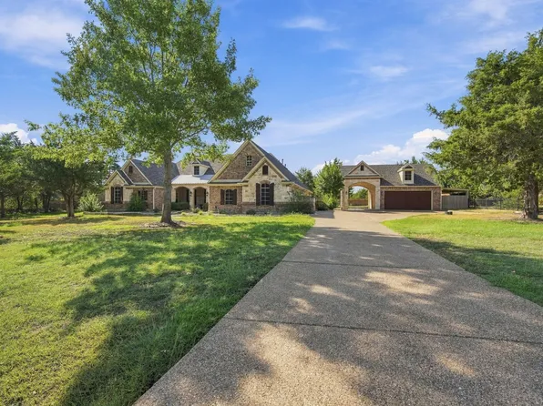4050 Wisteria Trl, Midlothian, TX 76065