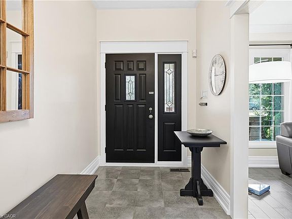 5th image of 248 Applevale Ct