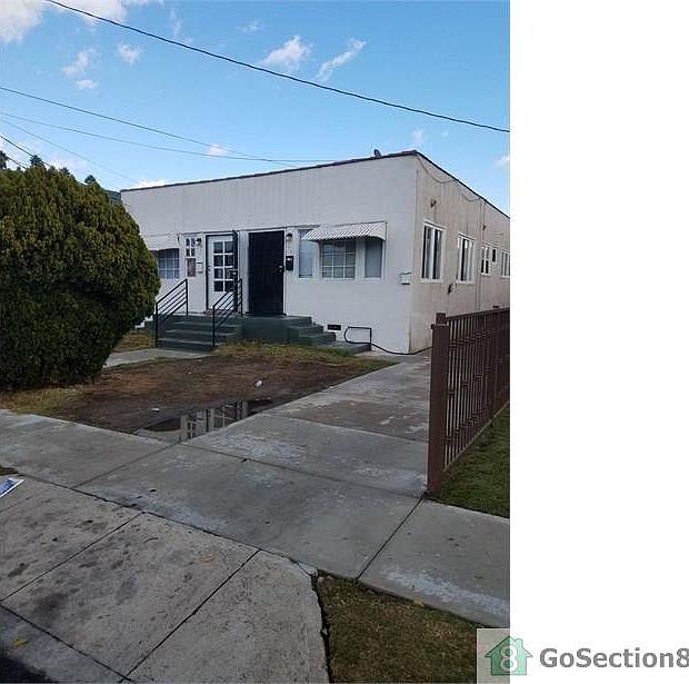1st image of 331 W 49th St #3/4