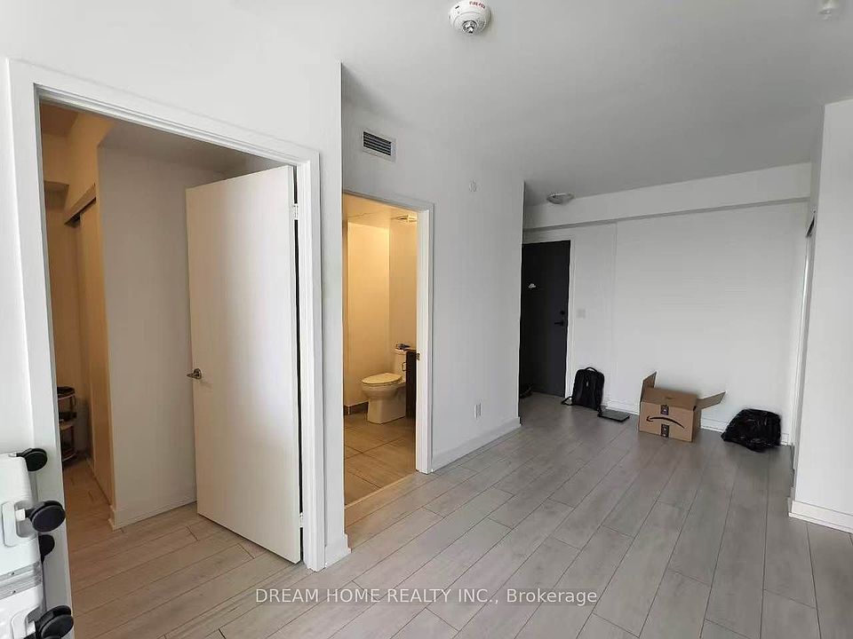 2nd image of 2031 Kennedy Rd #3012