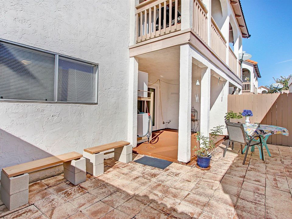 1st image of 106 Candice Pl