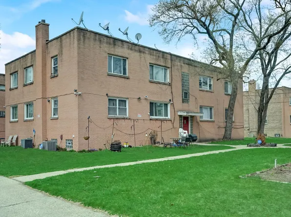2446 W Berwyn Ave #2S, Chicago, IL 60625