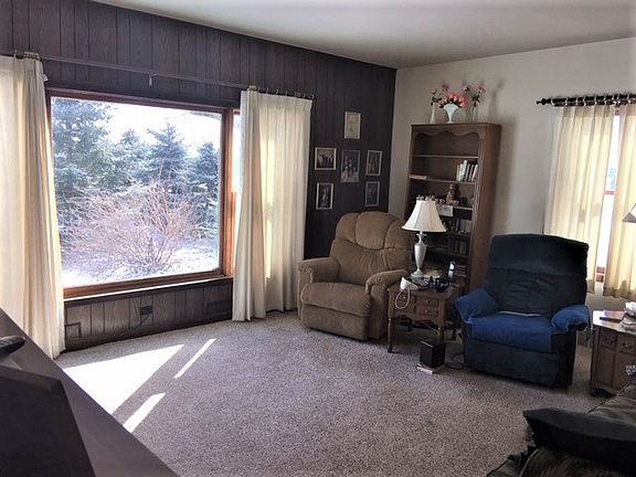 3rd image of 10020 N 60th Ave