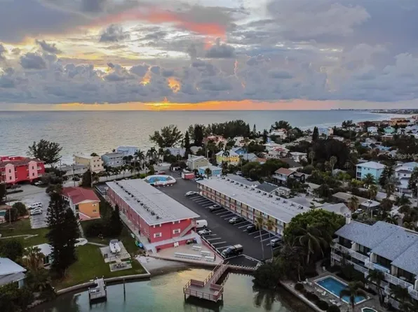 8565 W Gulf Blvd APT 21S, Treasure Island, FL 33706