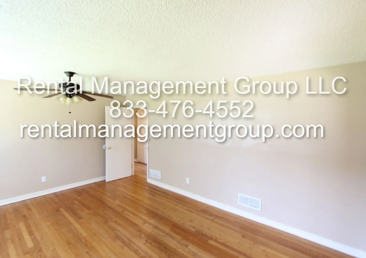 New On The Market! Cute! Cute! Cute! Better Hurry To See This One!! — Photo 2