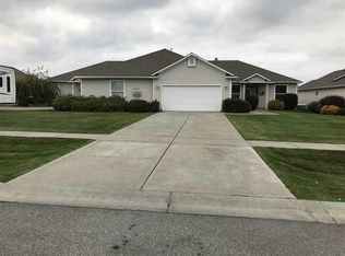 1001 N Country Club Dr #B, Deer Park, WA 99006