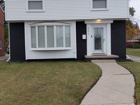 19375 Washburn St, Detroit, MI 48221
