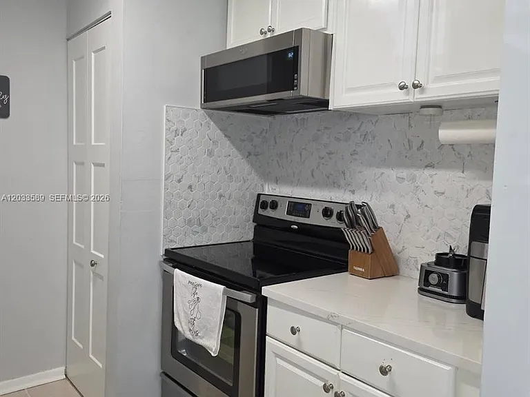 301 SW 86th Ave #204 — Photo 10