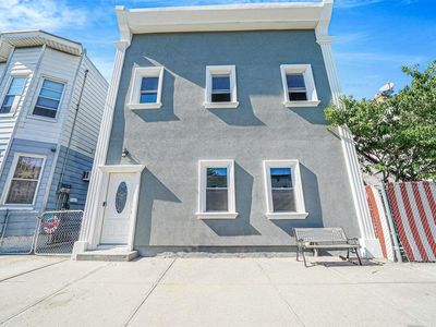 85-11 95th Avenue, Jamaica, NY, 11416