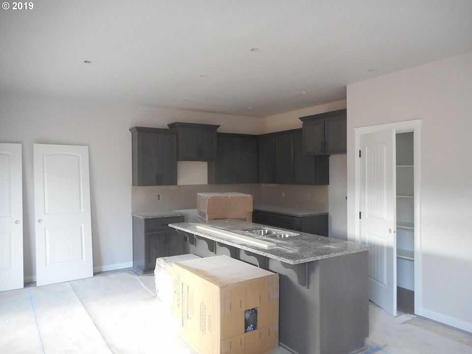 2nd image of 1334 S 11th Pl