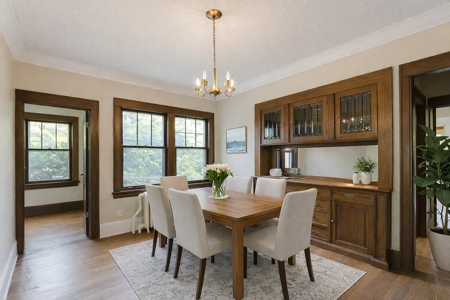 4 bed, 2131 sqft, $2,400 — Photo 3