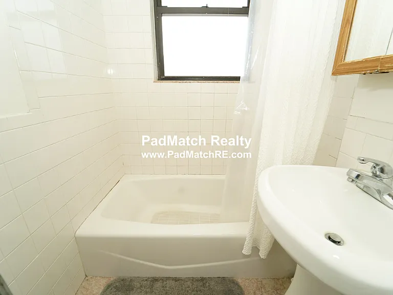 19 Egremont Rd #1 — Photo 14